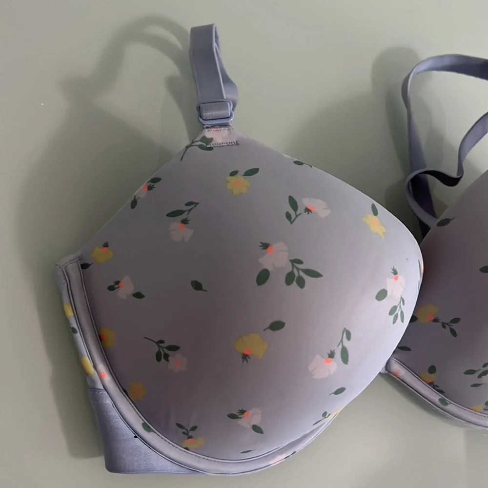 PINK - Picture 2 of 8